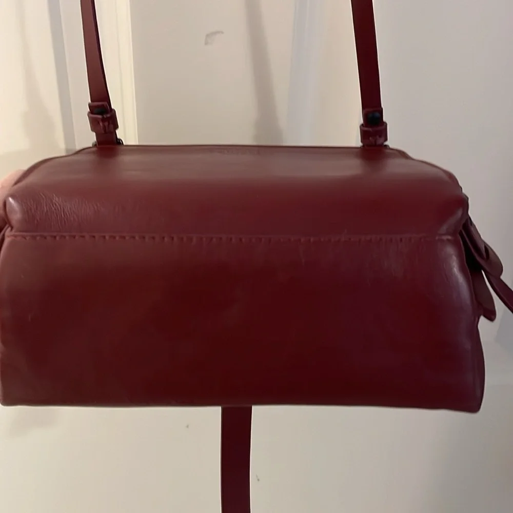 Aquatalia leather crossbody purse - Picture 2 of 8